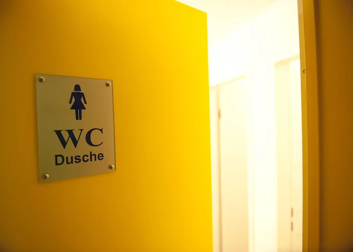 Martas Hauptbahnhof * Berlin