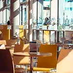 Martas Gaestehaeuser Hauptbahnhof ホステル ベルリン