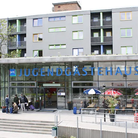 Хостел Martas Gaestehaeuser Hauptbahnhof *