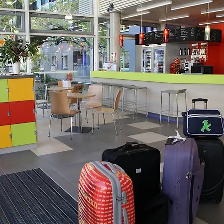 Martas Gaestehaeuser Hauptbahnhof * Берлин