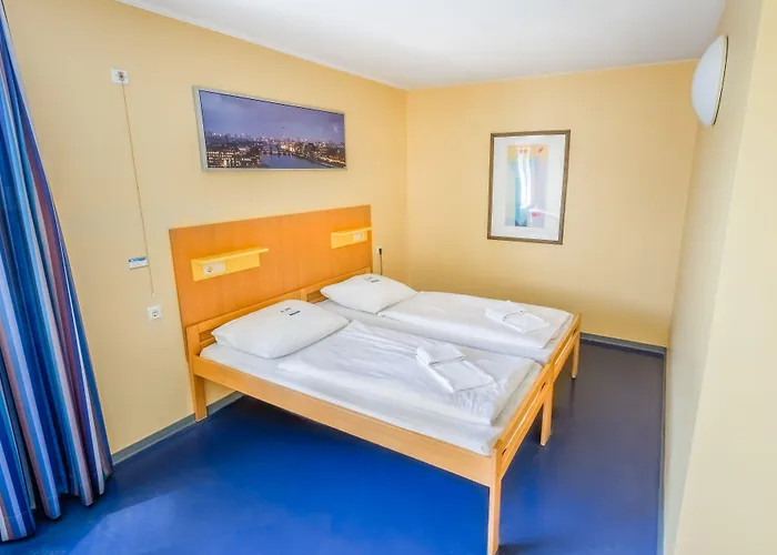 Martas Gaestehaeuser Hauptbahnhof * ベルリン