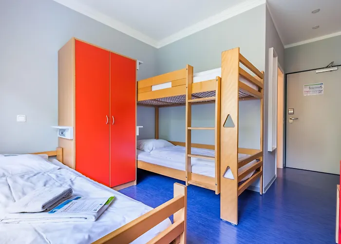Hostal Martas Gaestehaeuser Hauptbahnhof Berlín