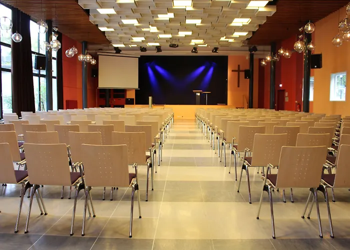 Martas Gaestehaeuser Hauptbahnhof Hostal Berlín