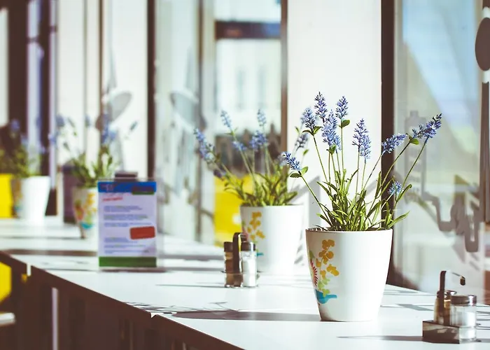 Hostal Martas Gaestehaeuser Hauptbahnhof Berlín