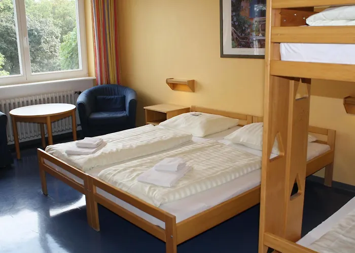 Hostal Martas Gaestehaeuser Hauptbahnhof