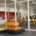 호스텔 Martas Gaestehaeuser Hauptbahnhof *