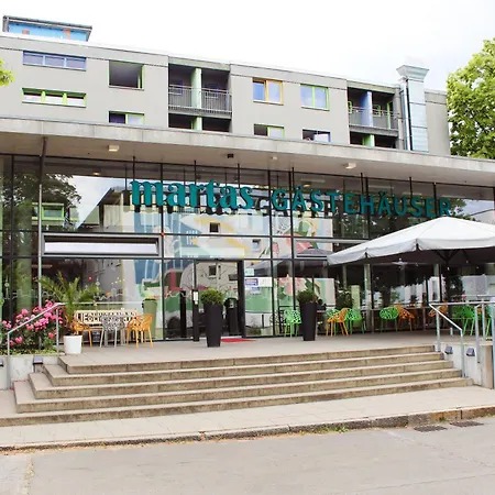 旅馆 Martas Gaestehaeuser Hauptbahnhof *