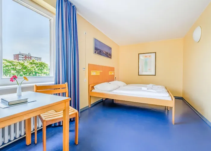 Martas Gaestehaeuser Hauptbahnhof Auberge de jeunesse *